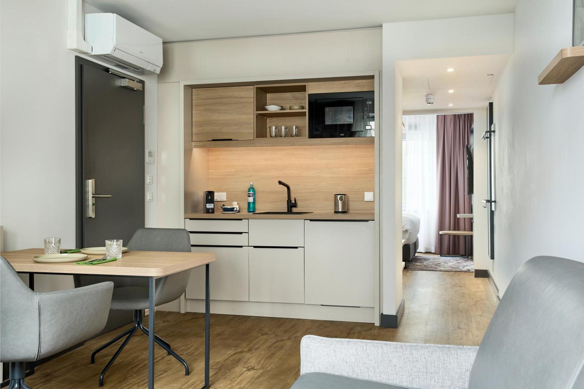 June Six Hotel Hannover City Kültér fotó